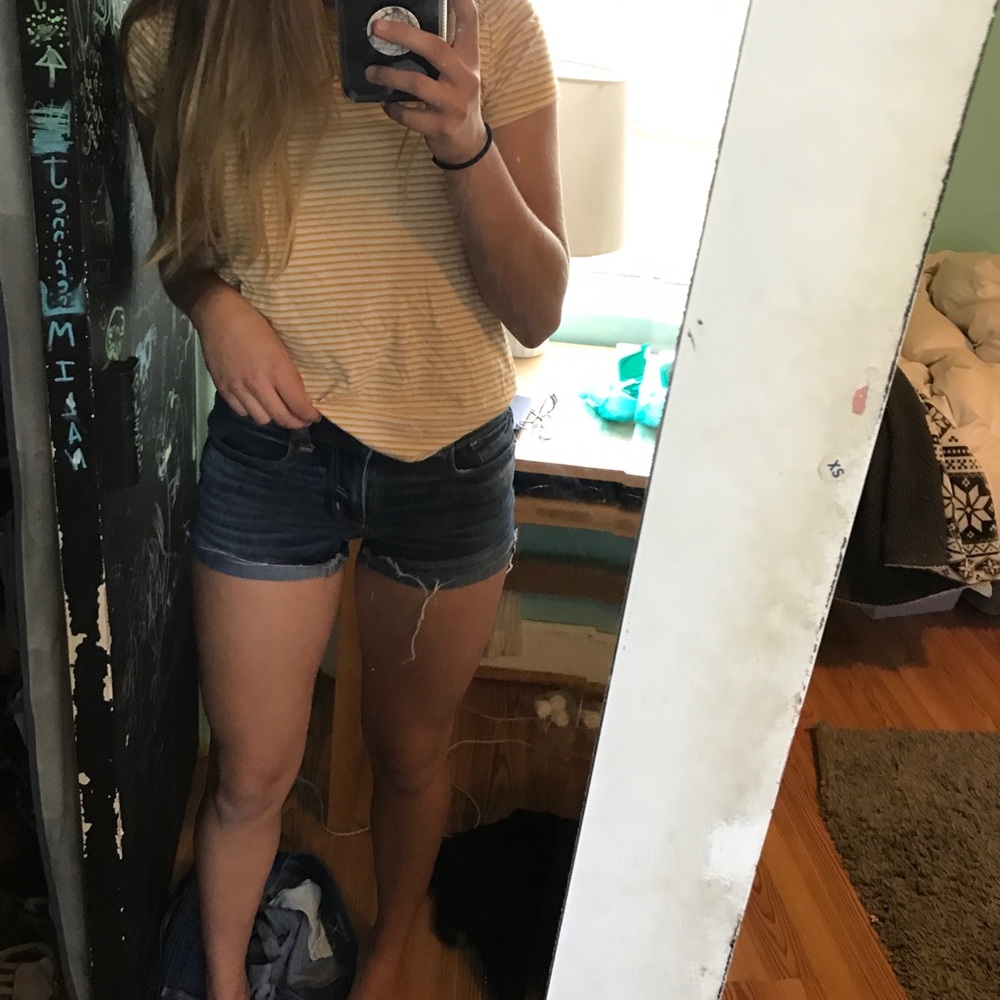 American eagle high rise shorts